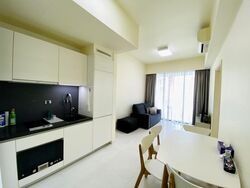Lincoln Suites (D11), Condominium #566259461